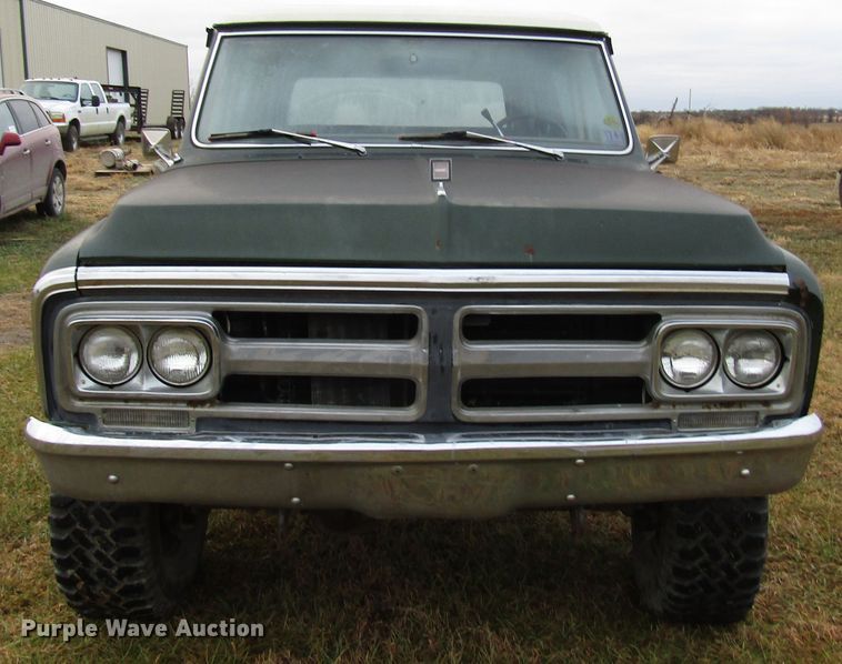 image for item DG6744 1972 GMC Jimmy SUV