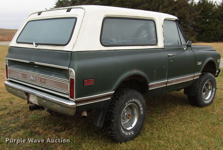 image for item DG6744 1972 GMC Jimmy SUV