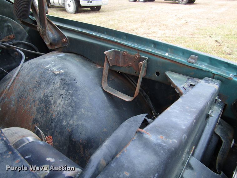 image for item DG6744 1972 GMC Jimmy SUV