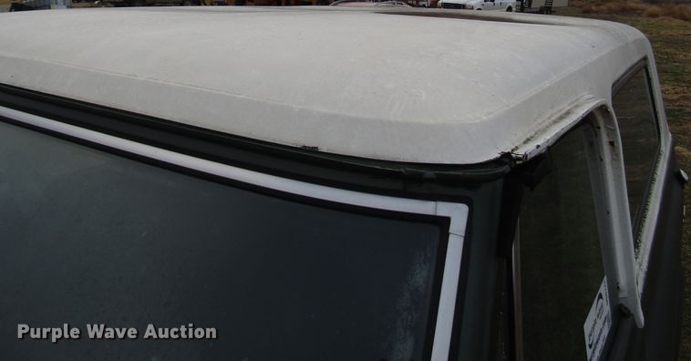 image for item DG6744 1972 GMC Jimmy SUV