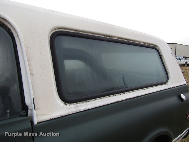 image for item DG6744 1972 GMC Jimmy SUV