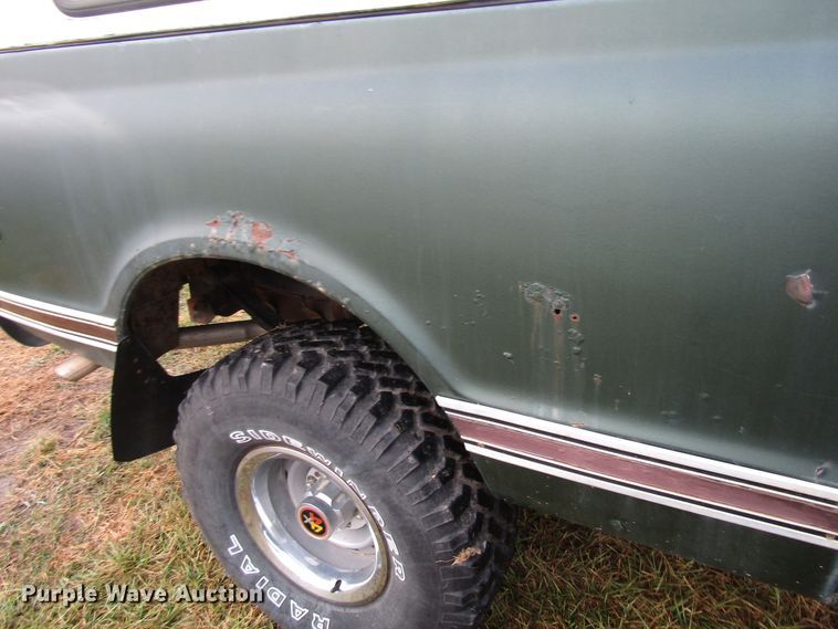 image for item DG6744 1972 GMC Jimmy SUV