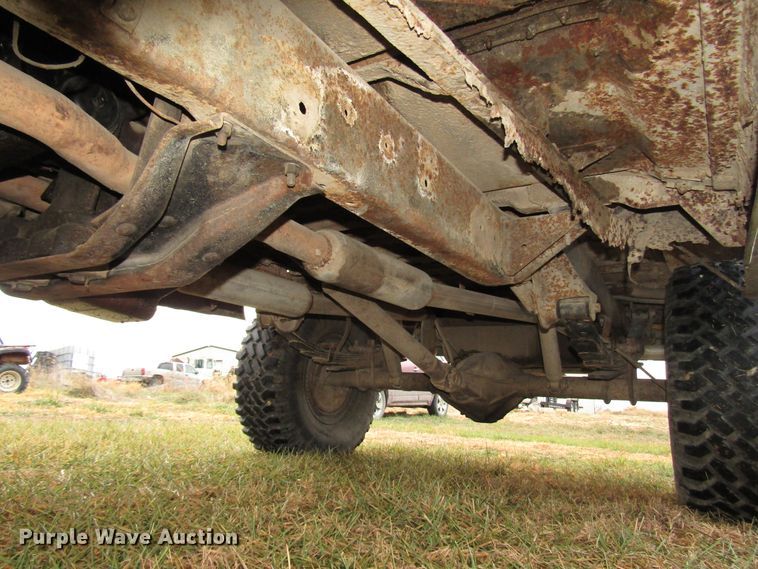 image for item DG6744 1972 GMC Jimmy SUV