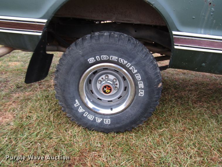 image for item DG6744 1972 GMC Jimmy SUV