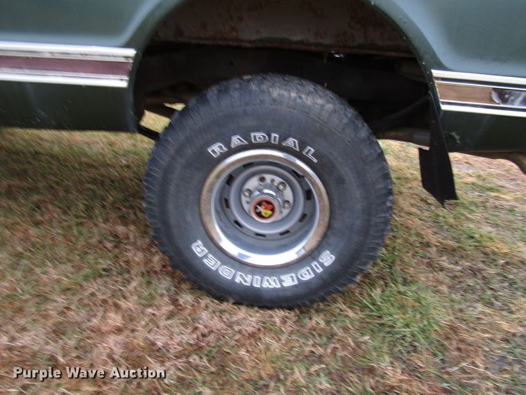 image for item DG6744 1972 GMC Jimmy SUV