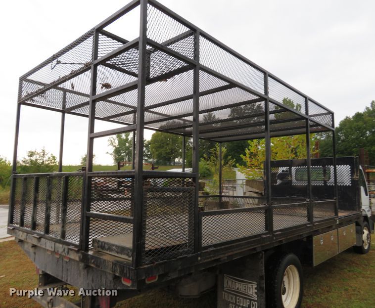 image for item DH1627 2009 Ford LCF flatbed truck