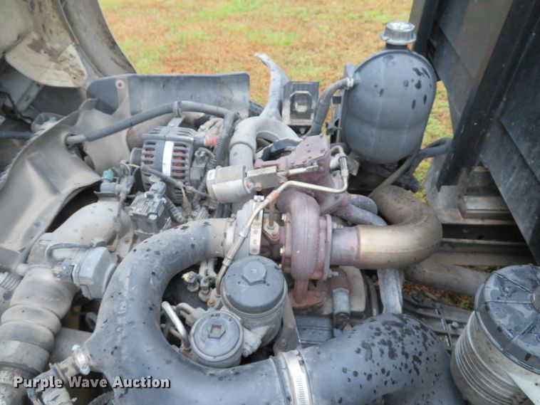 image for item DH1627 2009 Ford LCF flatbed truck