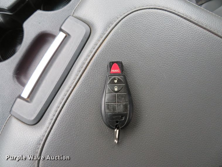 image for item DH1663 2014 Dodge Ram 2500HD Crew Cab pickup truck