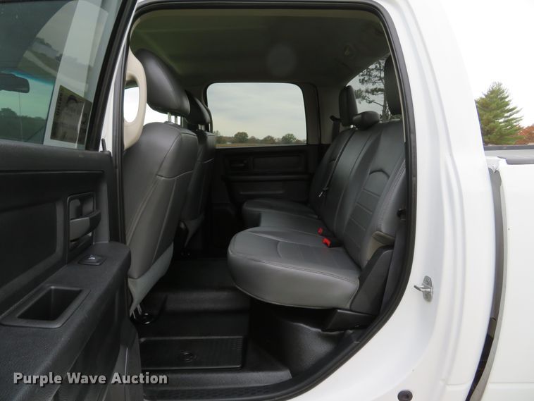 image for item DH1663 2014 Dodge Ram 2500HD Crew Cab pickup truck