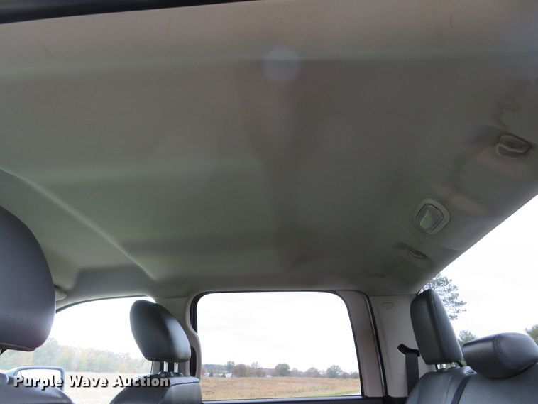 image for item DH1663 2014 Dodge Ram 2500HD Crew Cab pickup truck