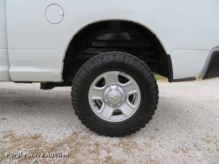 image for item DH1663 2014 Dodge Ram 2500HD Crew Cab pickup truck