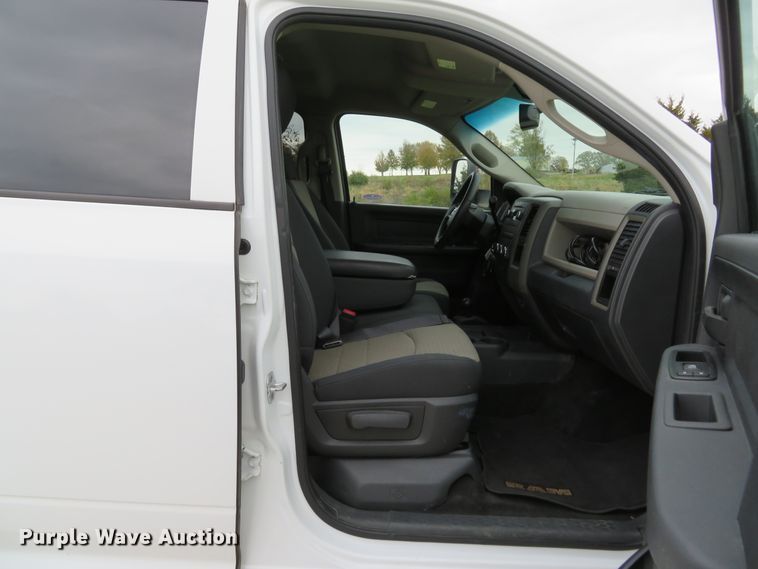 image for item DH1667 2012 Dodge Ram 2500HD Crew Cab pickup truck