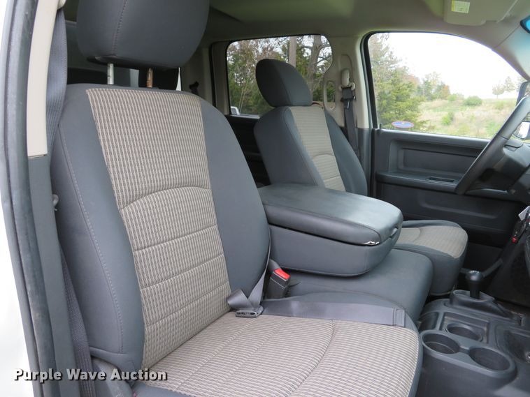 image for item DH1667 2012 Dodge Ram 2500HD Crew Cab pickup truck