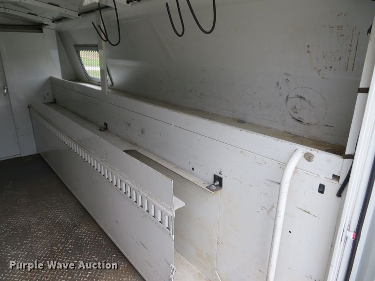 image for item DH1669 2006 Ford E350 Super Duty utility van