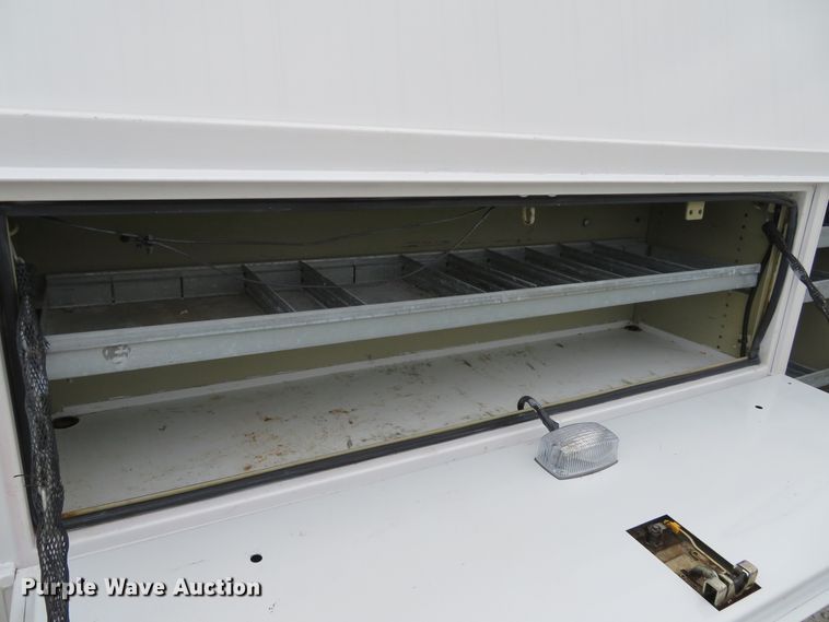 image for item DH1669 2006 Ford E350 Super Duty utility van