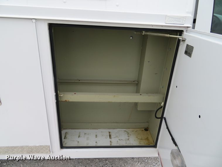 image for item DH1669 2006 Ford E350 Super Duty utility van