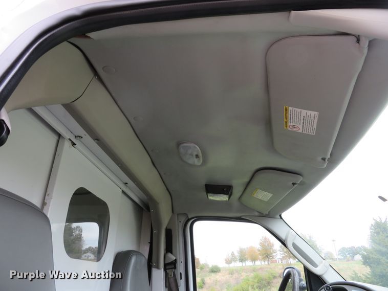 image for item DH1669 2006 Ford E350 Super Duty utility van