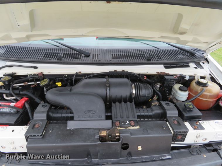 image for item DH1669 2006 Ford E350 Super Duty utility van
