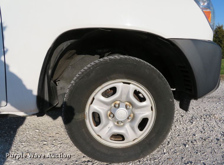 image for item DH1674 2014 Toyota Tacoma pickup truck