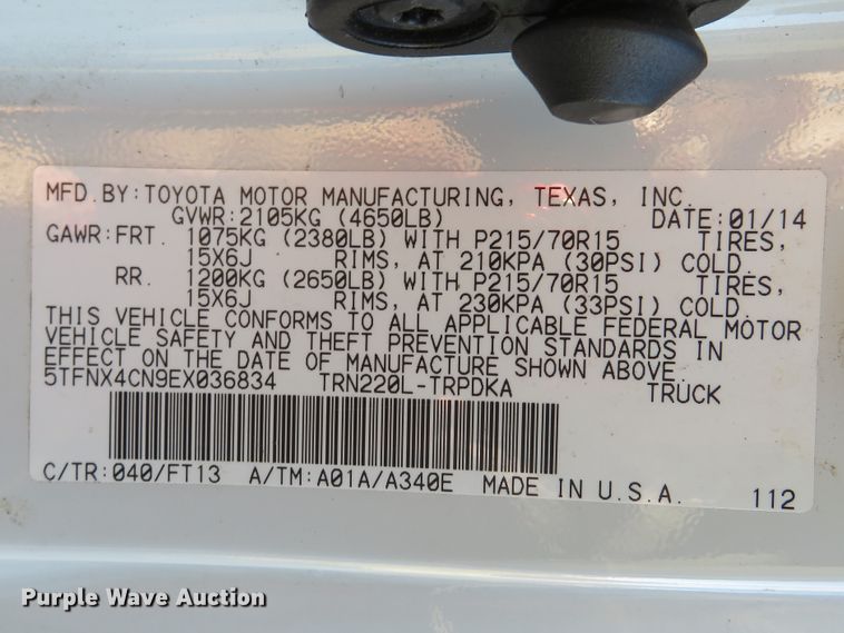 image for item DH1674 2014 Toyota Tacoma pickup truck