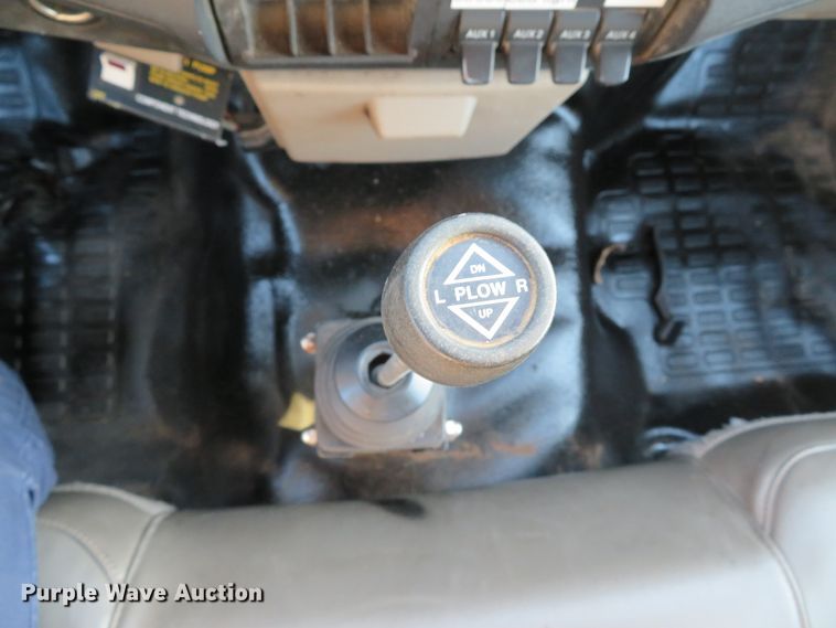 image for item DH1676 2008 Ford F350 Super Duty flatbed pickup truck