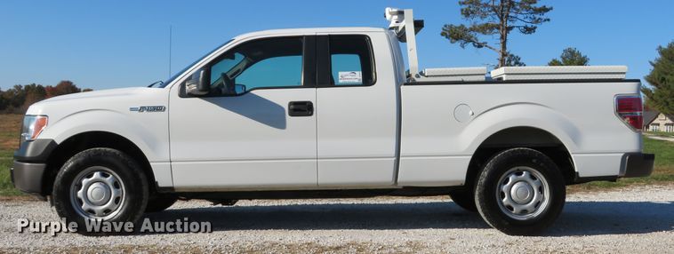image for item DH1679 2013 Ford F150 XL SuperCab pickup truck