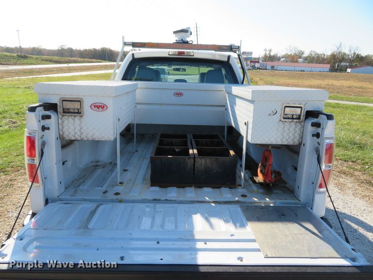 image for item DH1679 2013 Ford F150 XL SuperCab pickup truck