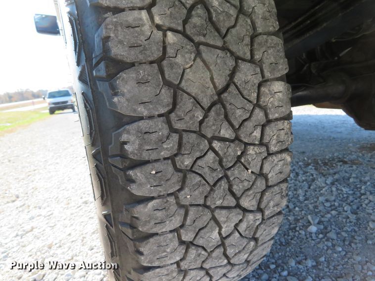 image for item DH1679 2013 Ford F150 XL SuperCab pickup truck