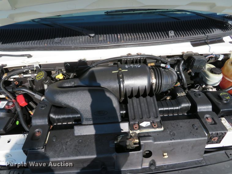 image for item DH1680 2006 Ford E350 Super Duty utility van