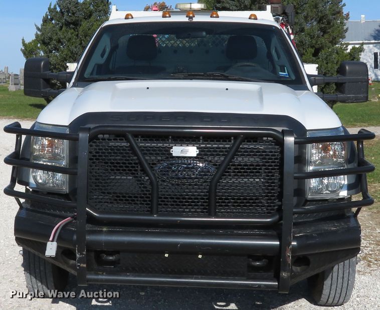 image for item DH1681 2012 Ford F550 Super Duty XL service truck with crane