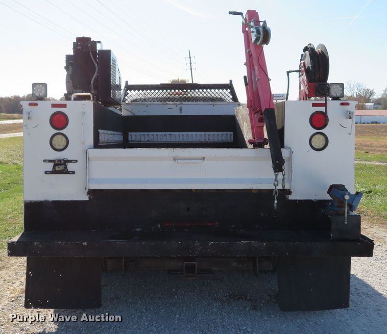 image for item DH1681 2012 Ford F550 Super Duty XL service truck with crane
