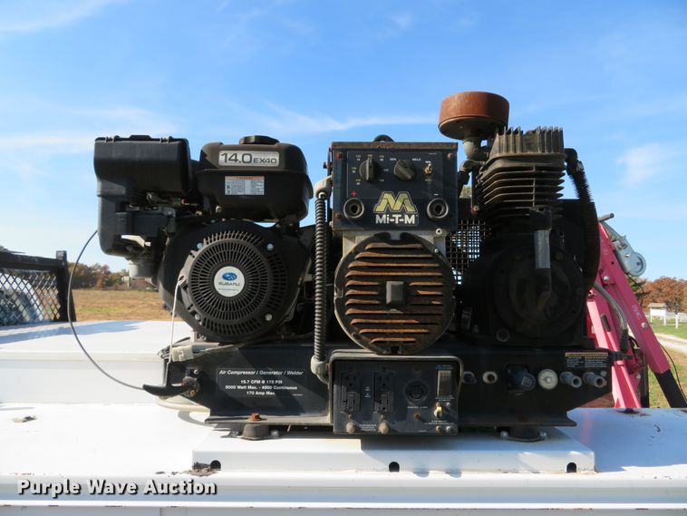 image for item DH1681 2012 Ford F550 Super Duty XL service truck with crane