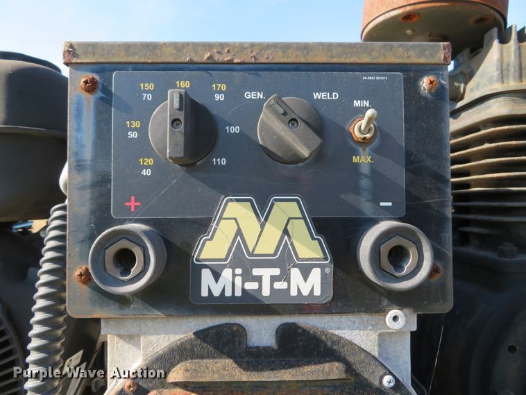 image for item DH1681 2012 Ford F550 Super Duty XL service truck with crane