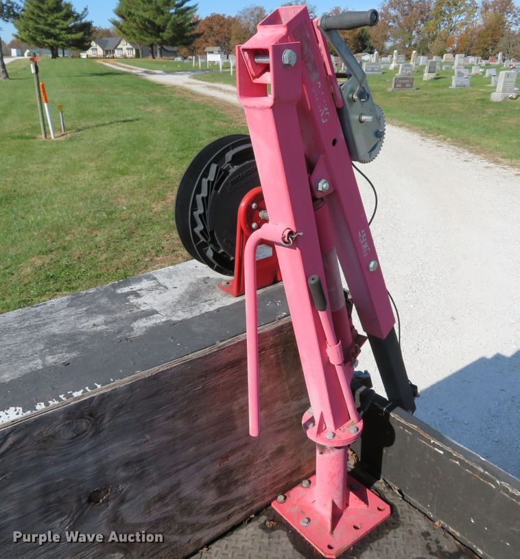 image for item DH1681 2012 Ford F550 Super Duty XL service truck with crane