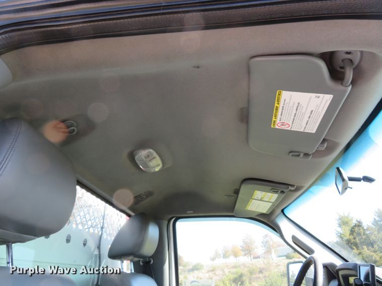 image for item DH1681 2012 Ford F550 Super Duty XL service truck with crane