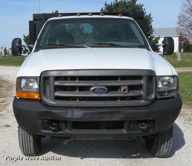 image for item DH1684 2000 Ford F350 Super Duty XL flatbed pickup truck