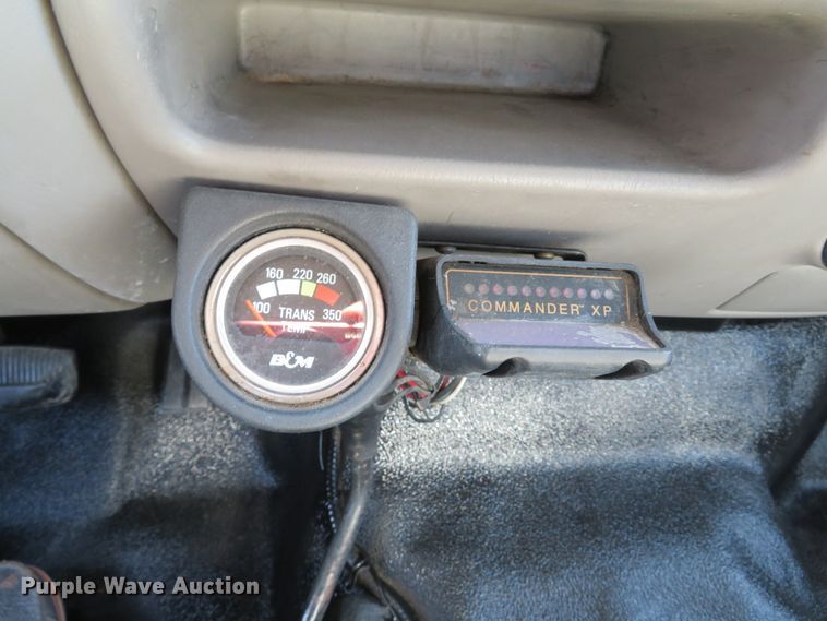 image for item DH1684 2000 Ford F350 Super Duty XL flatbed pickup truck