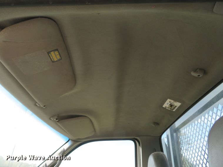 image for item DH1684 2000 Ford F350 Super Duty XL flatbed pickup truck