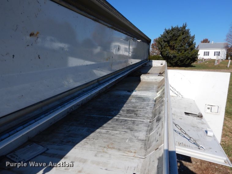 image for item DH2235 2003 Ford F350 Super Duty utility bed pickup truck