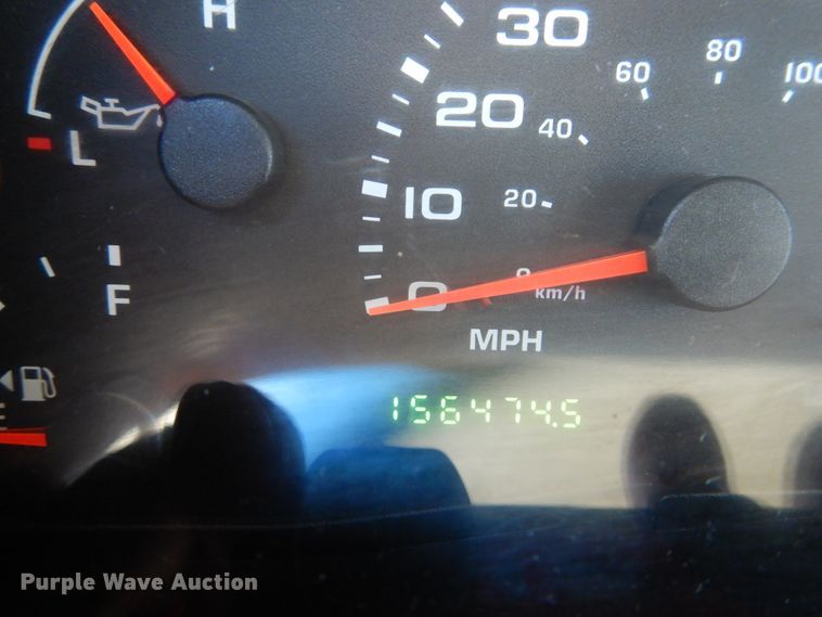 image for item DH2235 2003 Ford F350 Super Duty utility bed pickup truck