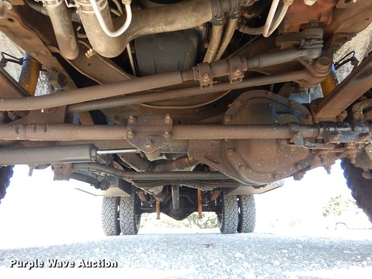 image for item DH2235 2003 Ford F350 Super Duty utility bed pickup truck