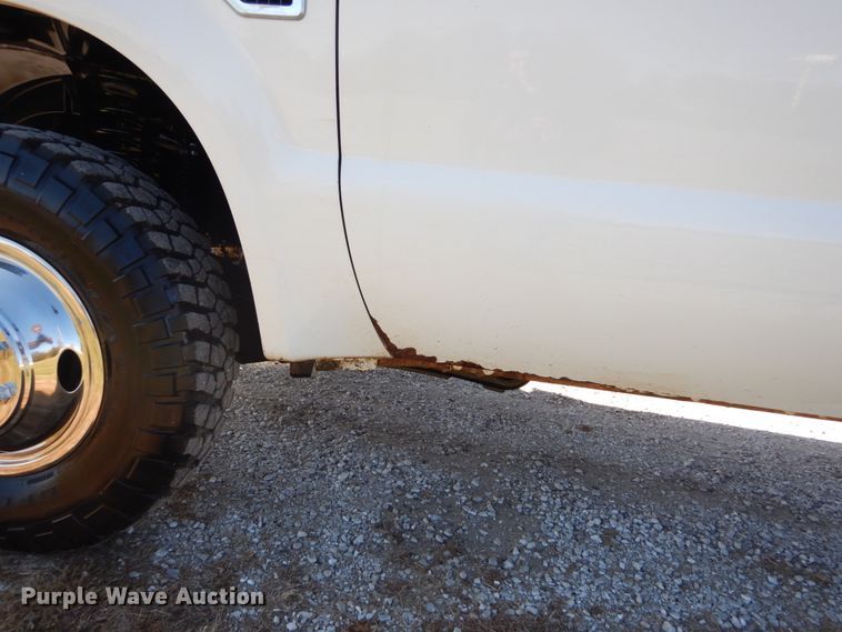 image for item DH2238 2008 Ford F350 Super Duty flatbed pickup truck