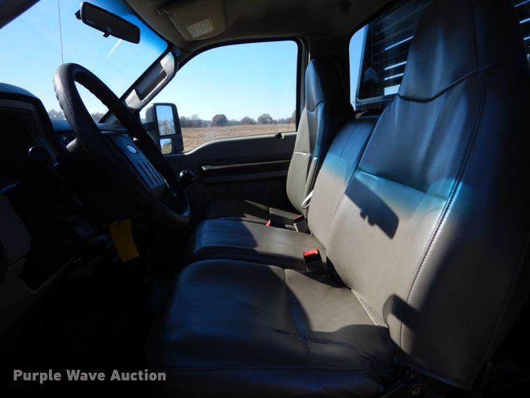 image for item DH2238 2008 Ford F350 Super Duty flatbed pickup truck