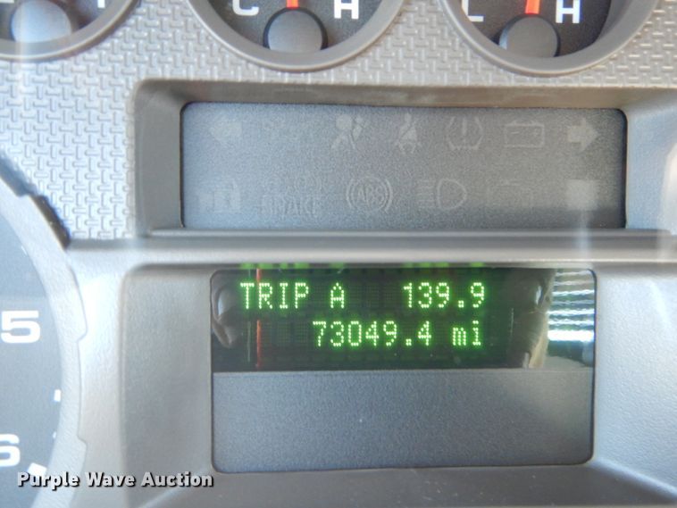 image for item DH2238 2008 Ford F350 Super Duty flatbed pickup truck