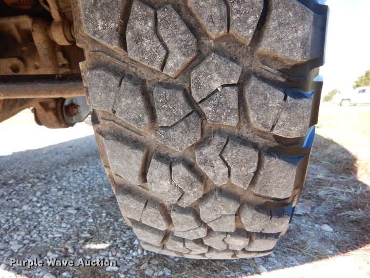 image for item DH2238 2008 Ford F350 Super Duty flatbed pickup truck