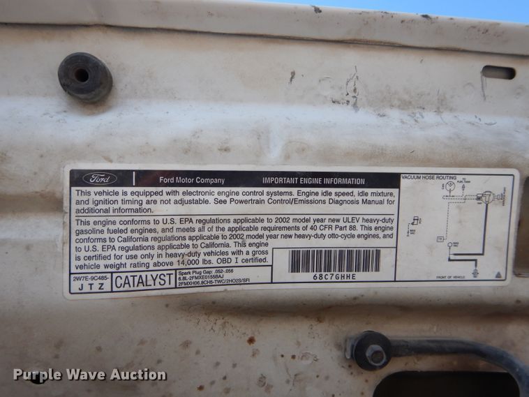 image for item DH2688 2002 Ford F550 Super Duty utility bed truck