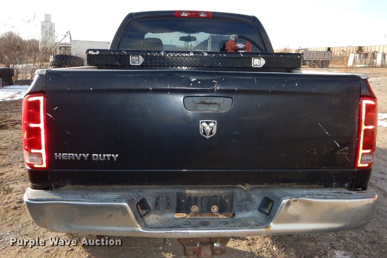 image for item DH2712 2004 Dodge Ram 2500 Quad Cab pickup truck