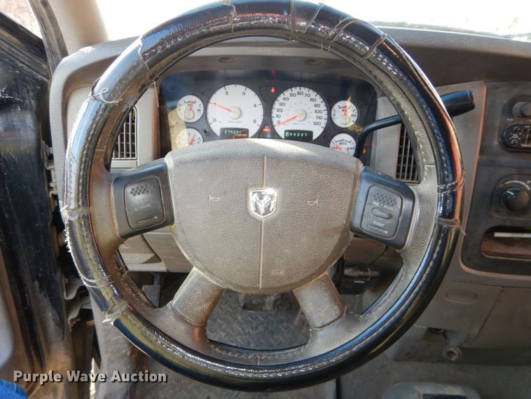 image for item DH2712 2004 Dodge Ram 2500 Quad Cab pickup truck