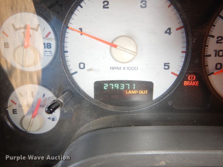 image for item DH2712 2004 Dodge Ram 2500 Quad Cab pickup truck