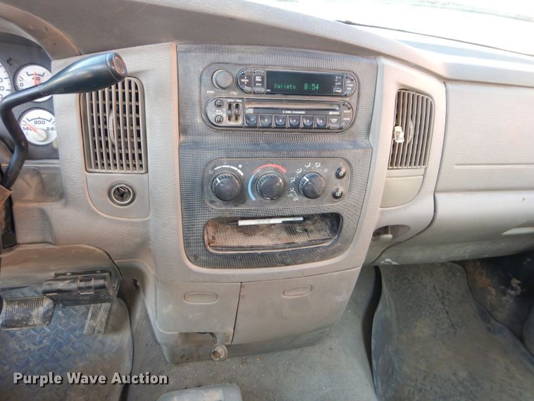 image for item DH2712 2004 Dodge Ram 2500 Quad Cab pickup truck